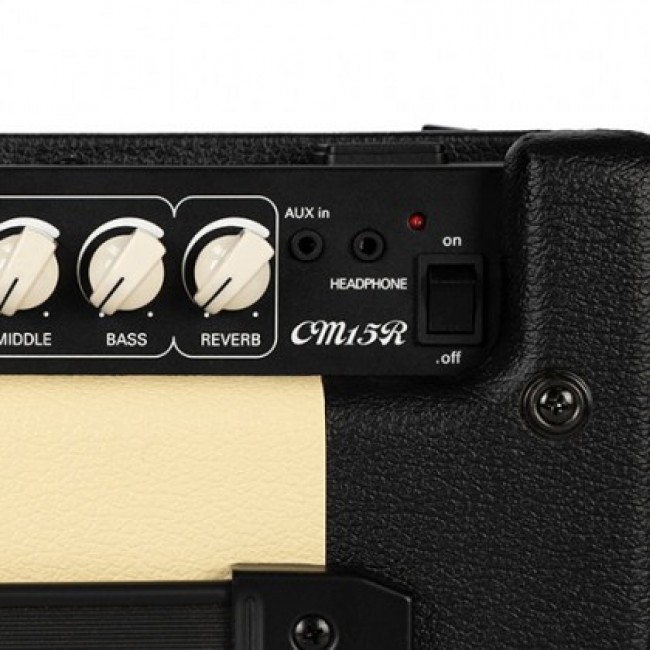 CORT CM15R-BK | Amplificador de 15 Watts para Guitarra Dark